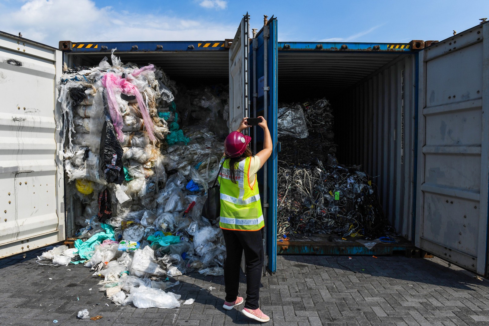 Sudeste Asiático se revolta contra os resíduos do Ocidente: ‘Não seremos o lixão do mundo’