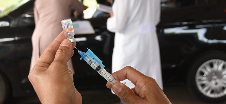 Segunda dose da vacina é importante para garantir a completa eficácia